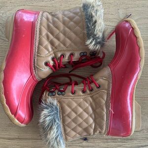 Arctic Plunge Snow Duck Boots Winter Red Rubber‎ Faux Fur Women’s 8 Preloved
